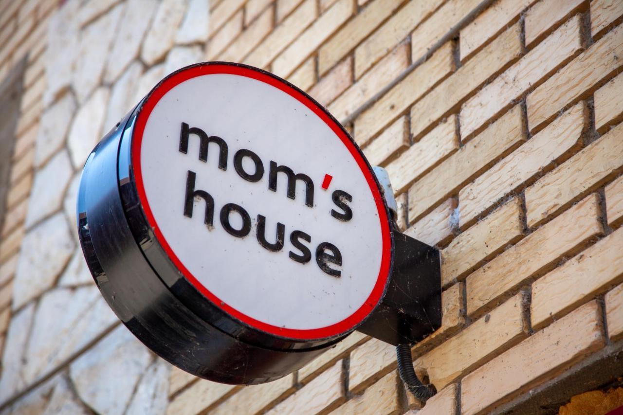 ホテル Moms House ゴルバッツ エクステリア 写真